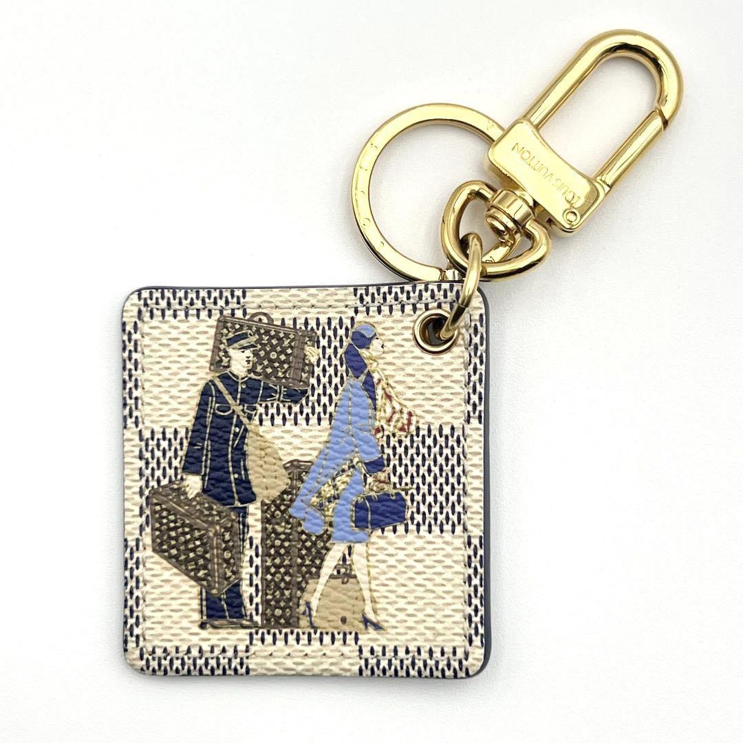 感謝価格】 VUITTON ルイヴィトン 【美品】LOUIS キーホルダー VUITTON