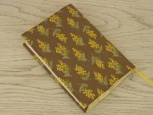 [ library book@] gum band . attaching book cover pocketbook cover *mimo The floral print flower * khaki 