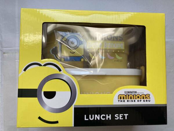 MINIONS　ミニオン　ランチセット　お弁当箱　黄色　2段　カトラリー付き　5点セット　取っ手付き　新生活　新品　未使用品　自宅保管品