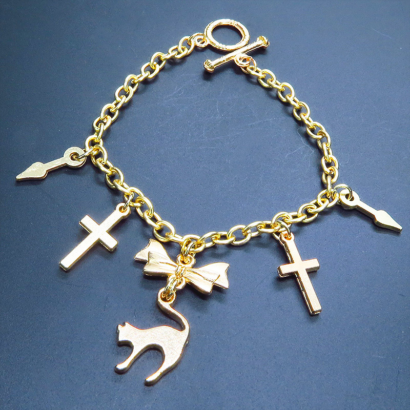 मैट गोल्ड बिल्ली सिल्हूट आकृति और रिबन के साथ एक कंगन जिसमें चाबियाँ और घड़ी की सुईयाँ हैं।, हाथ का बना, सहायक उपकरण (महिलाओं के लिए), अन्य