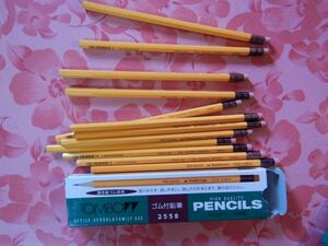 トンボ鉛筆　ゴム付き鉛筆2 TOMBOW PENCILS　日本製 未使用