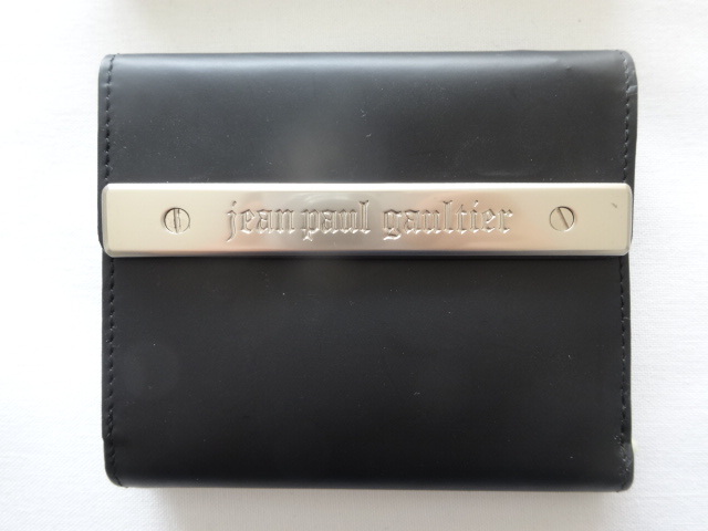 ヤフオク! -ゴルチエ 財布の中古品・新品・未使用品一覧