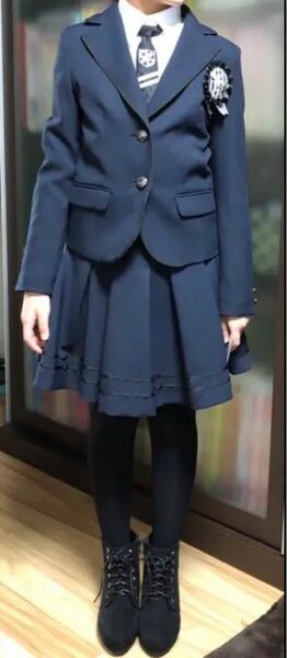 新品卒業式フォーマルスーツスカートジャケットブラウスセット150女の子リボンテープ人気完売　ネクタイ・ブローチ