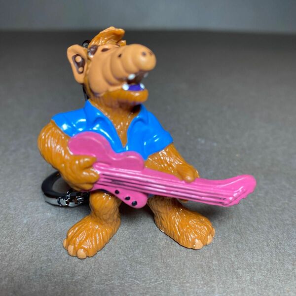 ALF アルフ　PVCフィギュア　キーホルダー　ギター