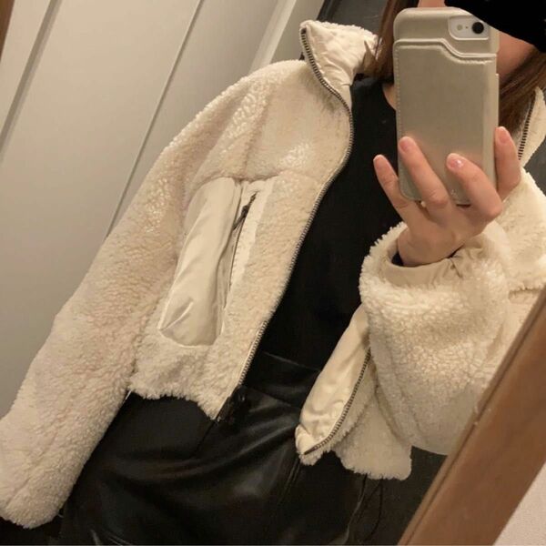 ZARA リバーシブルボアブルゾン