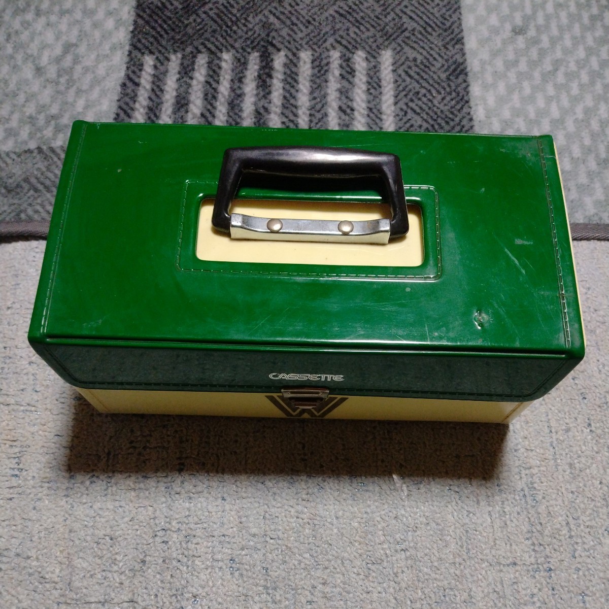 2023年最新】Yahoo!オークション -カセットテープ入れの中古品・新品