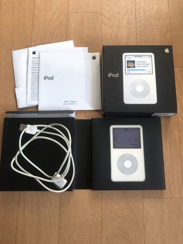 未開封品 iPod 30GB MA444J/A ポータブルミュージックプレーヤー www