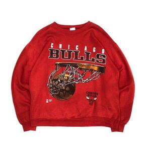 USA 古着 USA製 OFFICIAL FAN シカゴブルズ BULLS NBA トレーナー スウェット クルーネック レッド L