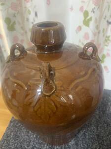 昭和レトロ茶色い壺(老酒空き壺)