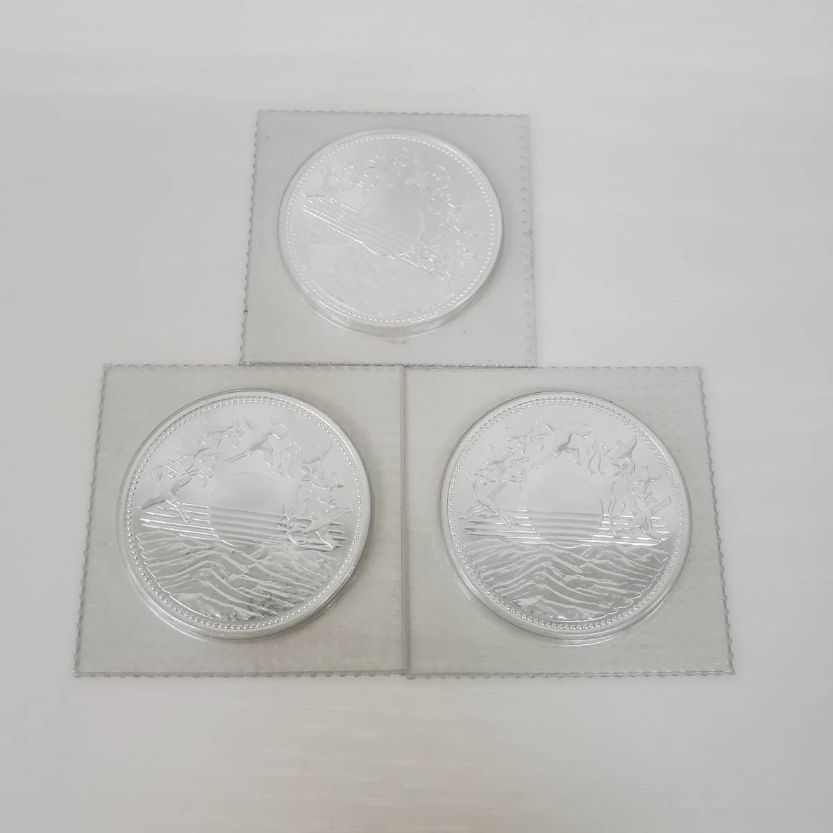 ヤフオク! -「天皇 1万円銀貨」(記念硬貨) (日本)の落札相場・落札価格