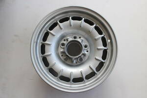  Mercedes Benz W108 W109 W113 W114 W115 W123 for original aluminium wheel secondhand goods 