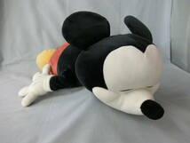 ミッキーマウス　抱き枕　Mサイズ　ぬいぐるみ　Mochi Hug　モチハグ　全長約56cm　ディズニーコレクション　Disney　LIV HEART りぶはあと_画像4