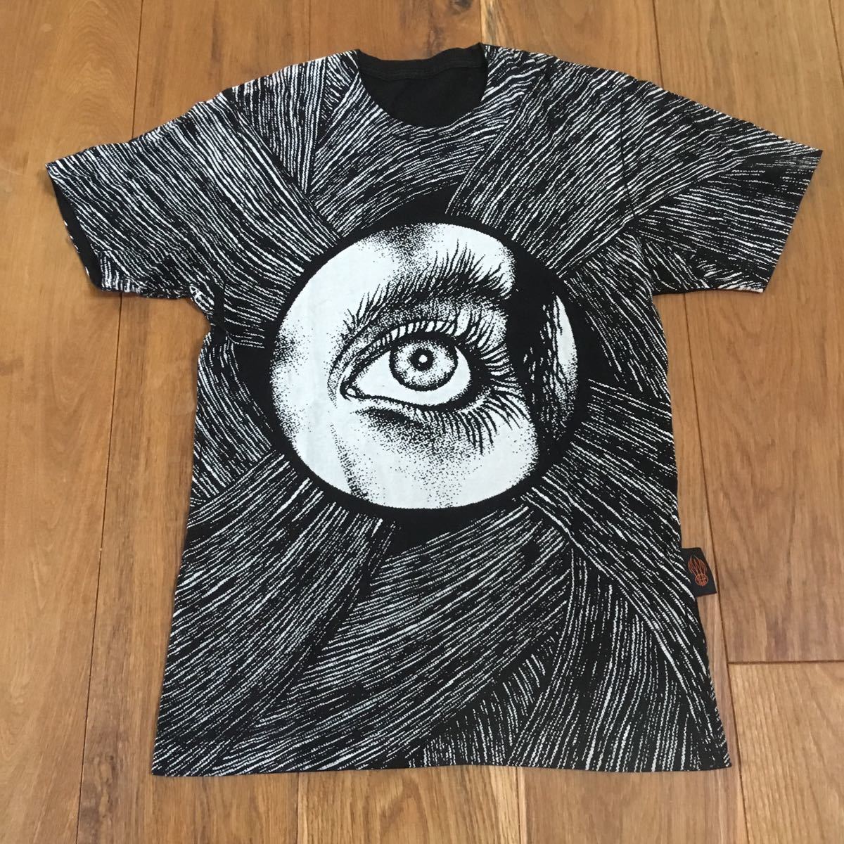 入手困難 パスヘッド 目 eye ビンテージTシャツ Sサイズ 黒 入手困難 パスヘッド 目 eye ビンテージTシャツ Sサイズ 黒