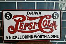 新品　PEPSI COLA ペプシコーラ　５¢ エンボス　メタルサイン　看板　世田谷ベース　インテリア　アメリカン　USA_画像1