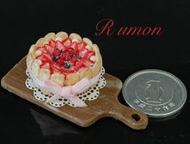 Rumon☆新商品☆ミニチュア ケーキ苺_画像1