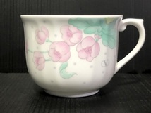 極美品 Valentino garavani Sango Magna バレンチノ カップ&ソーサー 花柄 茶器_画像3