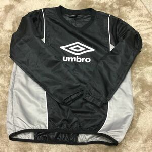 超お値打ち出品　umbro Lady's 防風・防滴　ピステジャケット　150サイズ　usedほぼ新品