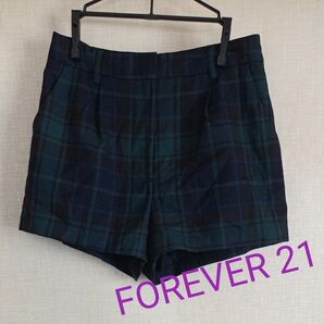 FOREVER 21　チェック柄 ショートパンツ　春物