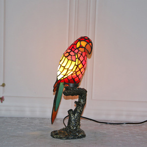  ◆美品◆高品質◆ ステンドランプ ステンドグラス 鸚鵡 テーブルスタンド レトロな雰囲気 室内装飾 ティファニー ランプ
