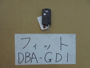 フィット　18年　DBA-GD1　キーレスキー　スマートキー