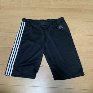 美品アディダスadidasハーフパンツL