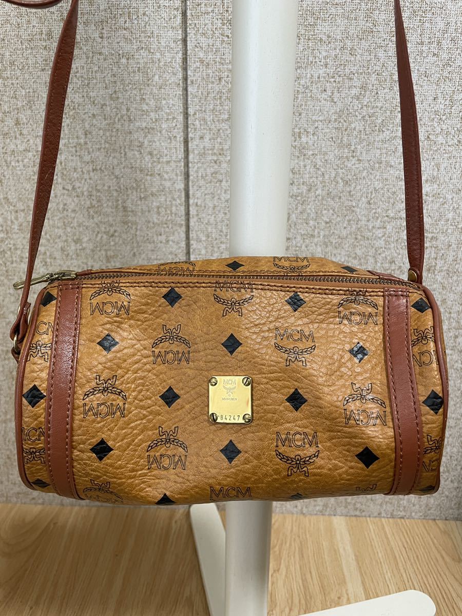 MCM ×SAMBYPEN コラボ クラッチバッグ 限定 レア 【人気の激安通販