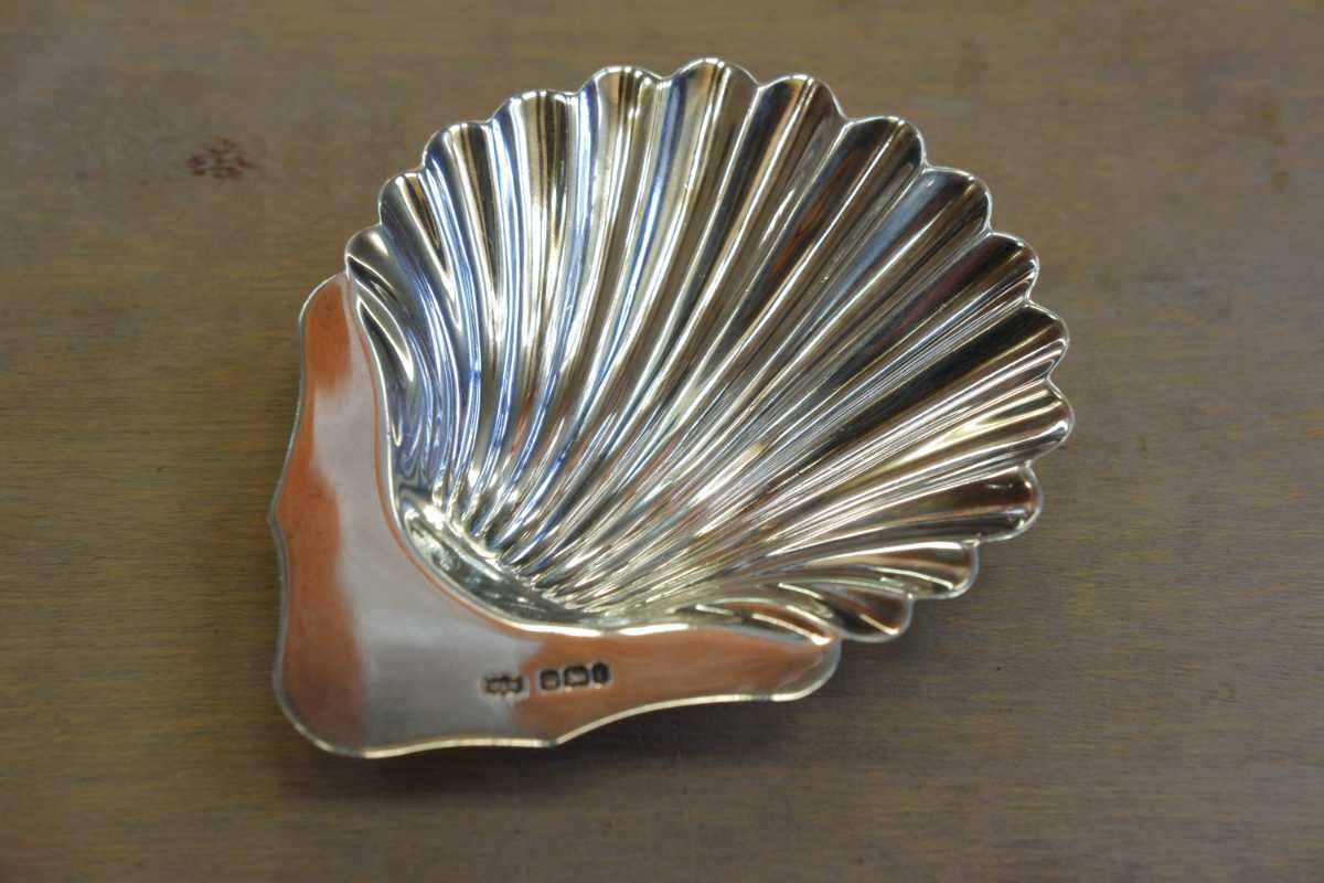 ヤフオク! -「バターディッシュ」(銀製) (金属工芸)の落札相場・落札価格