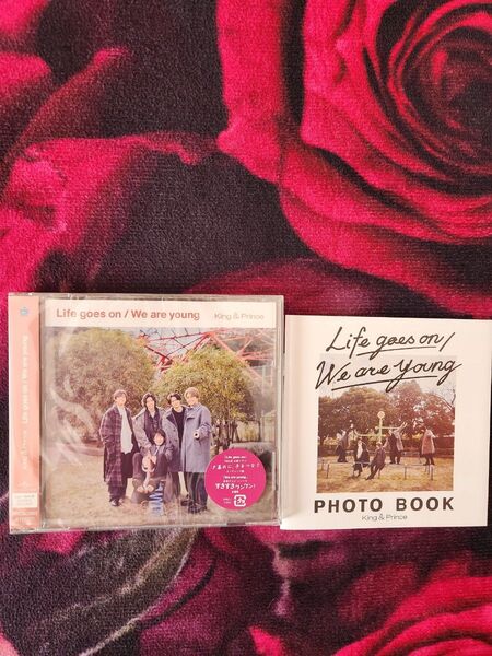 Life goes on / We are young Dear Tiara盤 未開封