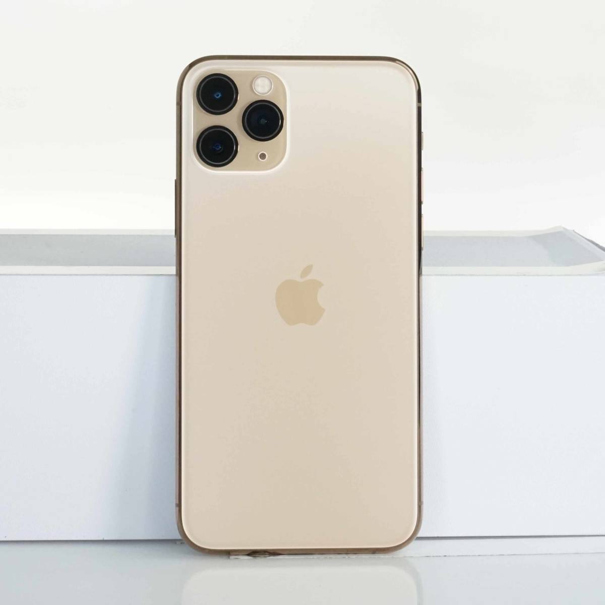 すのでご】 iPhone - iPhone 11 Pro ゴールド 64 GB SIMフリー