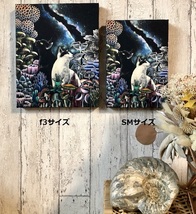 星月猫★アート「星降るキノコの森」絵画　SM 複製画　木製パネル貼り　22.7cmｘ15.8cm　厚み２㎝「010」猫 キノコ_画像2