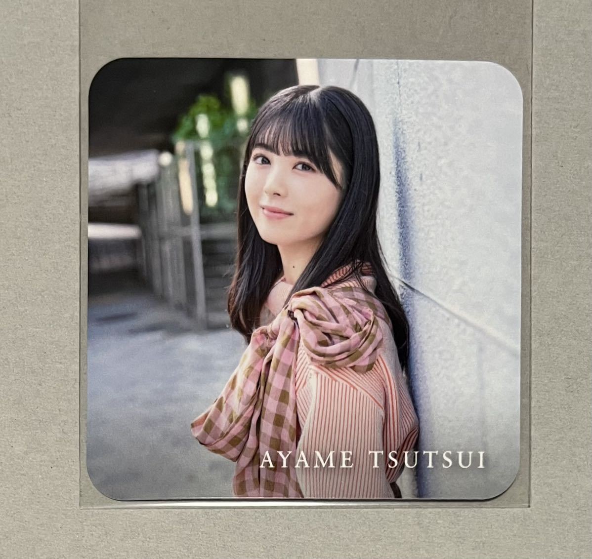 ヤフオク! -乃木坂46カフェコースターの中古品・新品・未使用品一覧