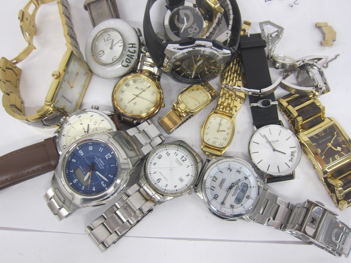 アニエスベー 時計の値段と価格推移は?|600件の売買情報を集計した ...