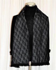 ①* Dolce & Gabbana *DOLCE&GABBANA* stylish black & gray, handsome DG total Logo pattern. muffler 