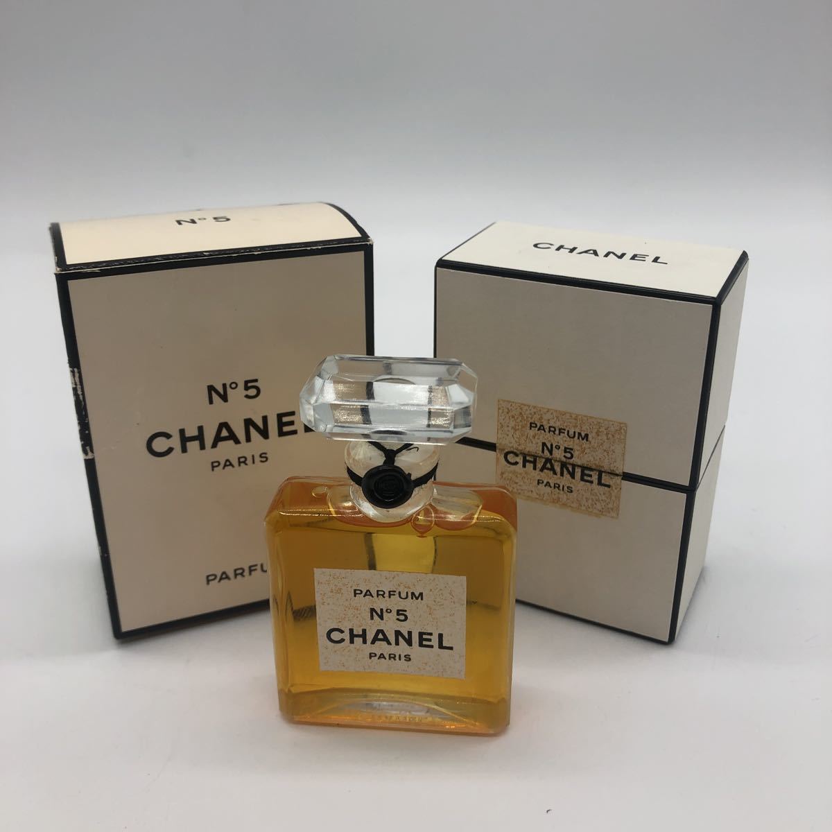 12周年記念イベントが CHANEL シャネル N°19 パルファム 14ml 新品 レディース 香水