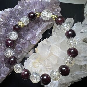 NO112 ハンドメイド天然石ブレス。ガーネット 複数購入の方は,商品質問で同梱する商品など教えて下さい