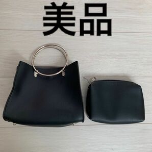 【美品】ブラック 合皮 スクエアバッグ 黒バッグ ポーチ&ショルダー付き レディースバッグ バック サークルリング