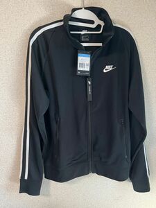 新品　NIKE ナイキ　スポーツウェア　カジュアル　ジャージ素材　Mサイズ