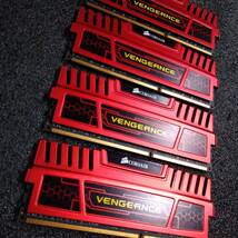 【中古】DDR3メモリ 16GB(4GB4枚組) Corsair VENGEANCE CMZ16GX3M4X2133C11R [DDR3-2133 PC3-17000]_画像3