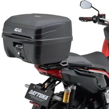 16965 デイトナ GIVI B32NB モノロックケース ＜32L＞ グロッシーブラック（パネル）ストップランプ無し_画像4