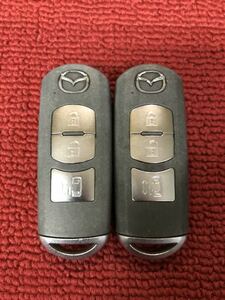Mazda Smart Key 3 кнопка ZZ775