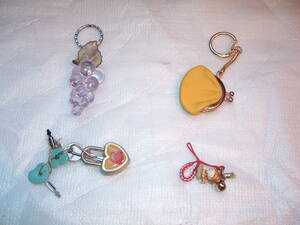 AL3-3-114 key holder . strap 1-31 each 1 piece. . price.. after the bidding successfully . hope. goods. number . please inform.