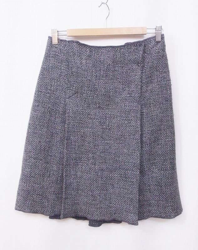 ヤフオク! -miumiu スカートの中古品・新品・未使用品一覧