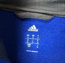 グッドデザイン！adidasでかロゴスウェットパーカー 三本線_画像7