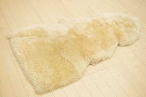 一点物 ムートンラグ 【L】羊毛 ウールカーペット シープスキン 子羊 絨毯 敷物 玄関マット リビング 120×66cm