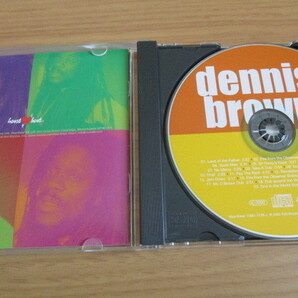 CD！DENNIS BROWN IN DUB, NINEY THE OBSERVER, DUB 集, 美品の画像3