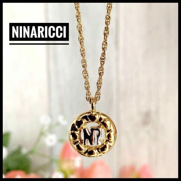NINARICCI ニナリッチ NRロゴ ペンダント ネックレス ゴールド色