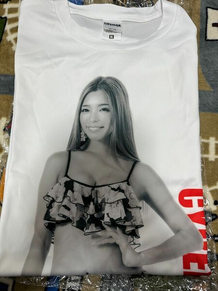 CYBERJAPAN DANCERS HITOMI Tシャツ