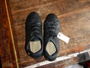 女性靴 Hawkin Confort 黒 シューズ　24.5cm USA7H EUR39 スニーカー　レディース