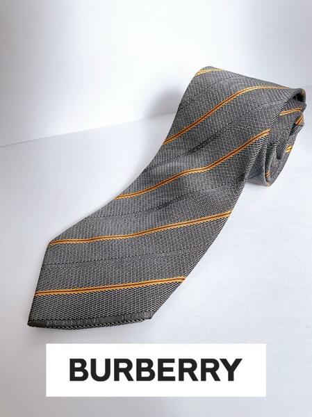 【正規品・美品・クリーニング済！】BURBERRY　バーバリー　ネクタイ　肉厚