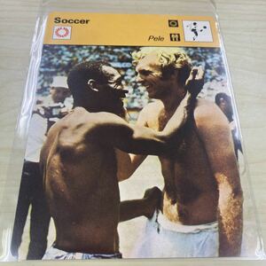1977 SportsCasterCard Pele Brazil Santos With Bobby Moore ペレ　ブラジル代表　サントス　ボビームーア